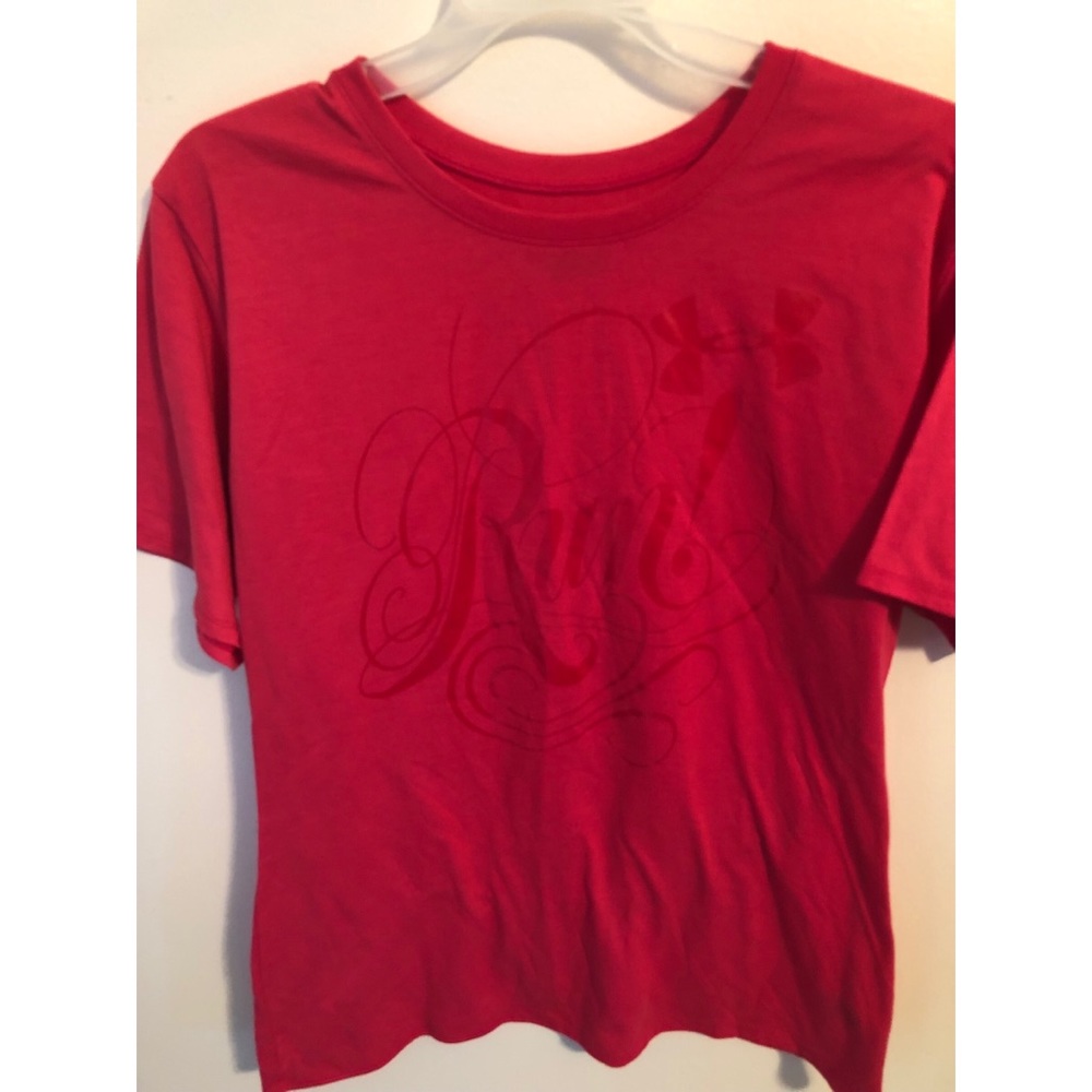 NWOT Under Armour Tee